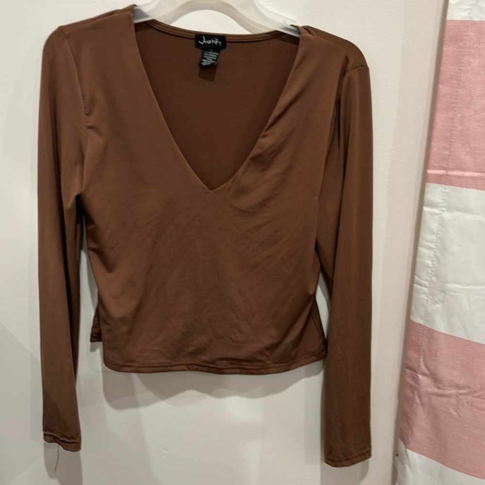 Polyester top